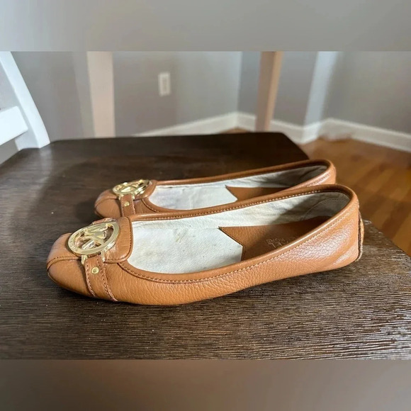 Michael Kors flats - Picture 8 of 11
